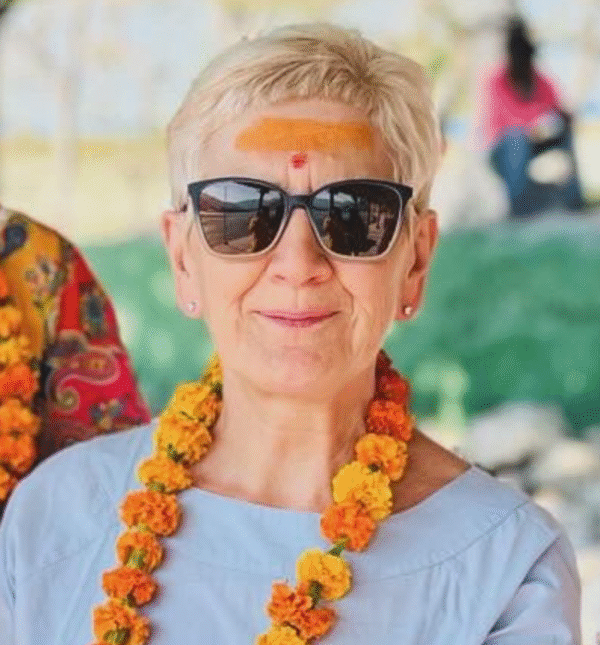 Certyfikowany kurs nauczycielski Hatha Vinyasa Jogi 200h – Instytut Devi Sangam Gdańsk